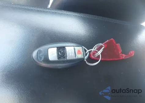 2013 Infiniti G37 Journey z USA, uszkodzony, nr VIN JN1CV6AP1DM716128